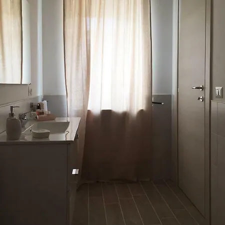 Gaia Castellana Grotte